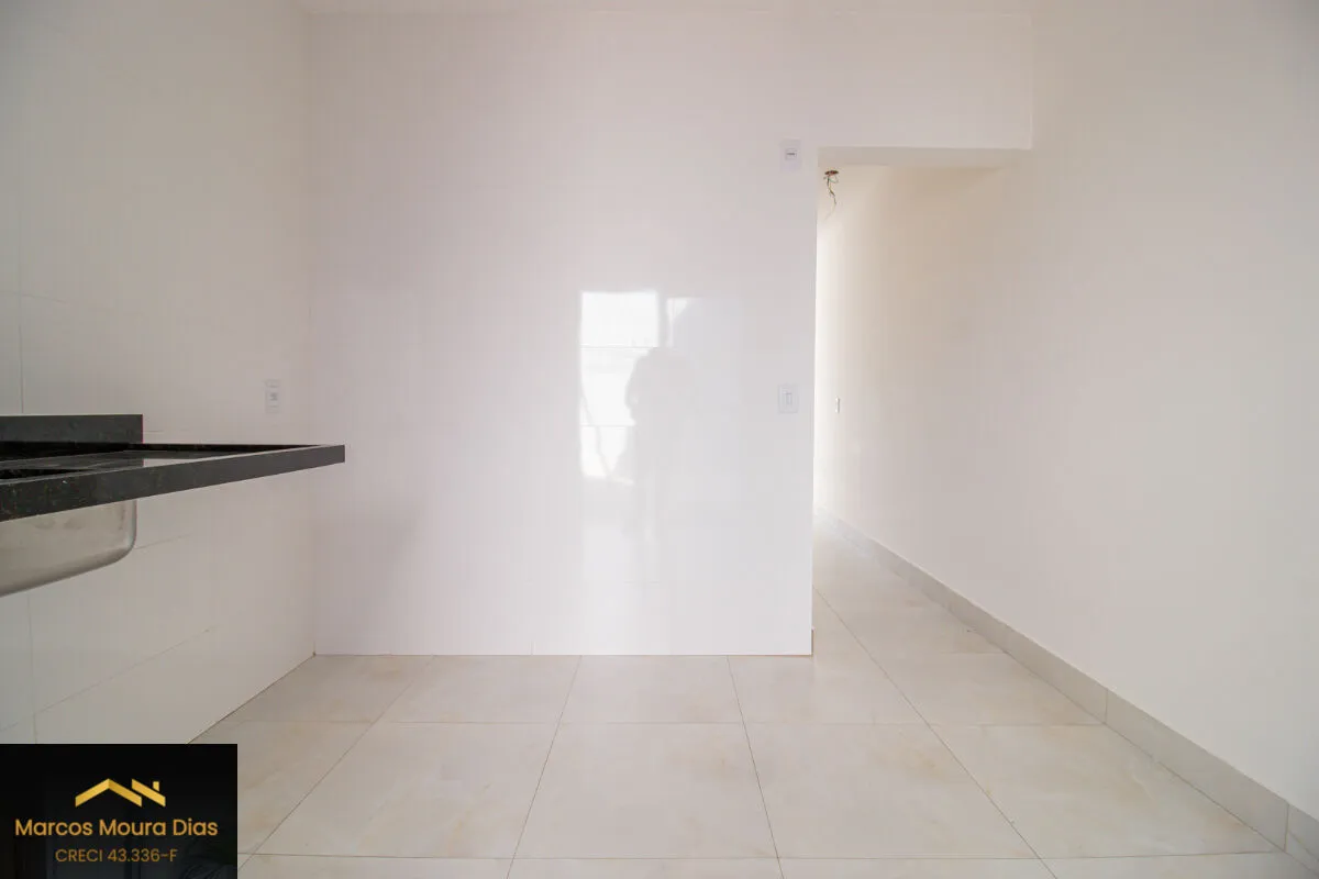 Imagem Sobrado à venda no Rio Pequeno, Novo com 2 Suítes e 2 Vagas de Garagem