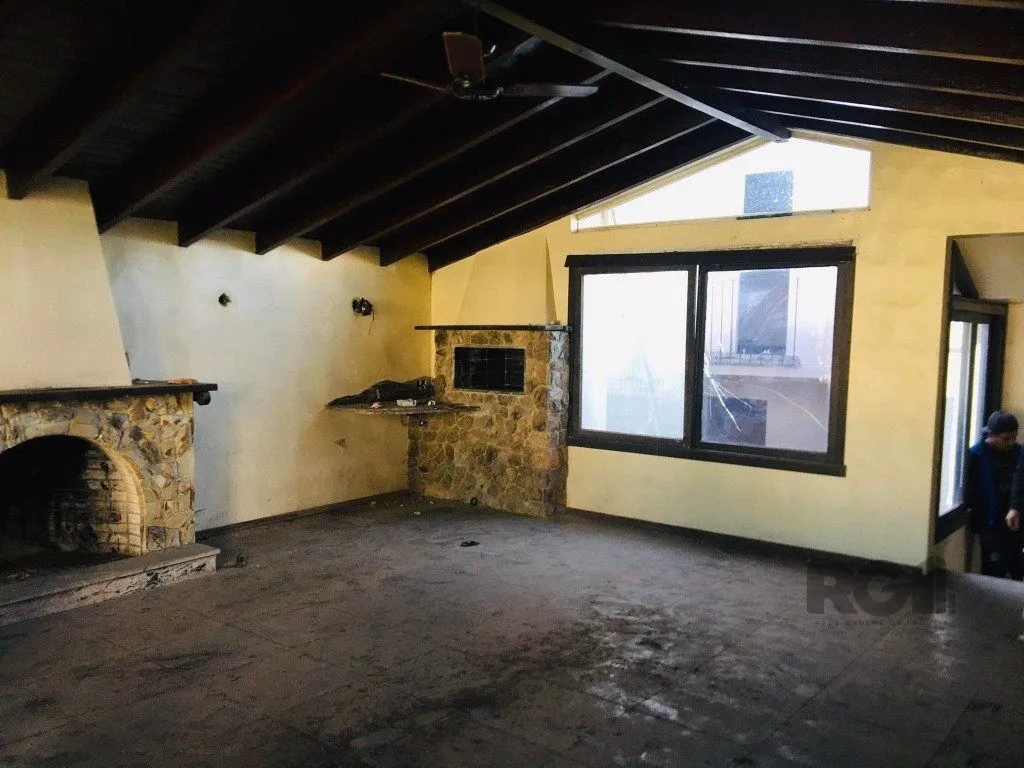 Imagem Casa para Venda - 400m², 4 dormitórios, sendo 1 suites, 4 vagas - Jardim Lindóia