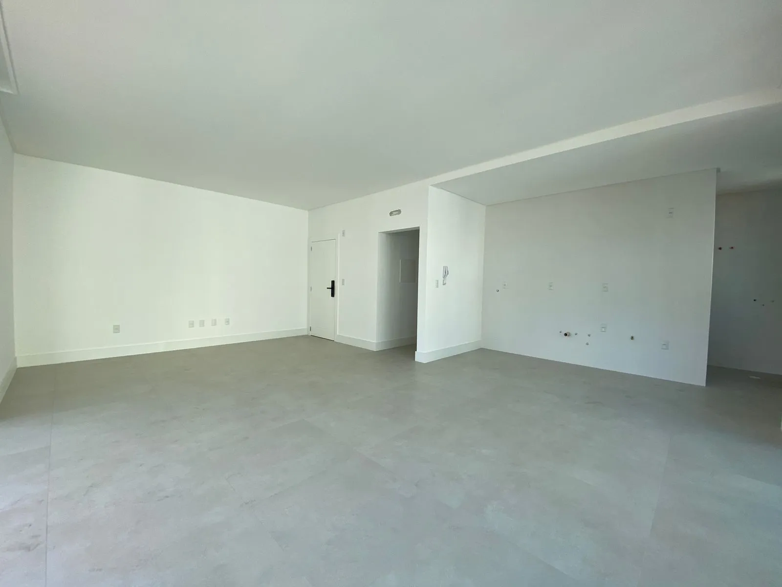 Imagem Apartamento com vista para o mar à venda com 131m2 por R$ 1.950.000,00