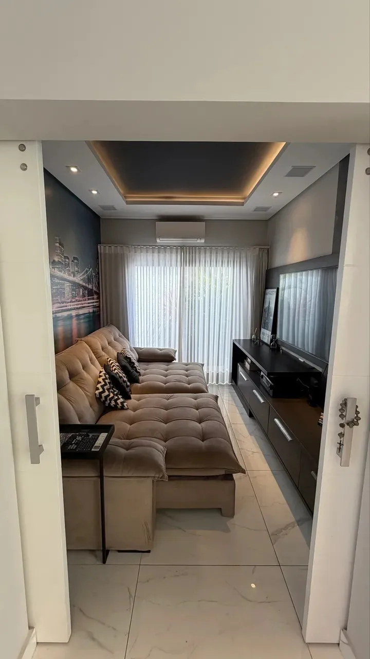 Imagem Sobrado de Alto Padrão com Design Assinado e Lazer Completo no Ibiti Royal Park