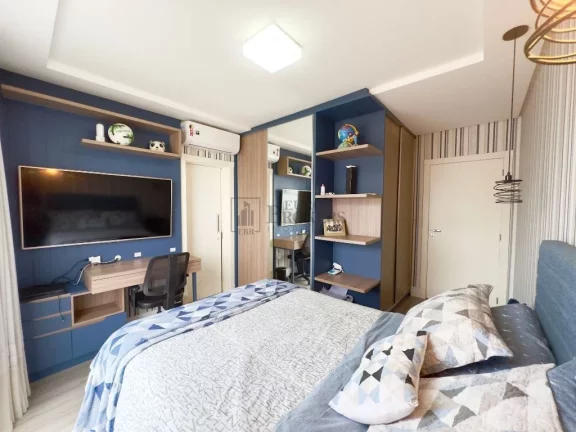 Imagem Belíssima casa com 4 Suítes e 4 vagas no Caledonia