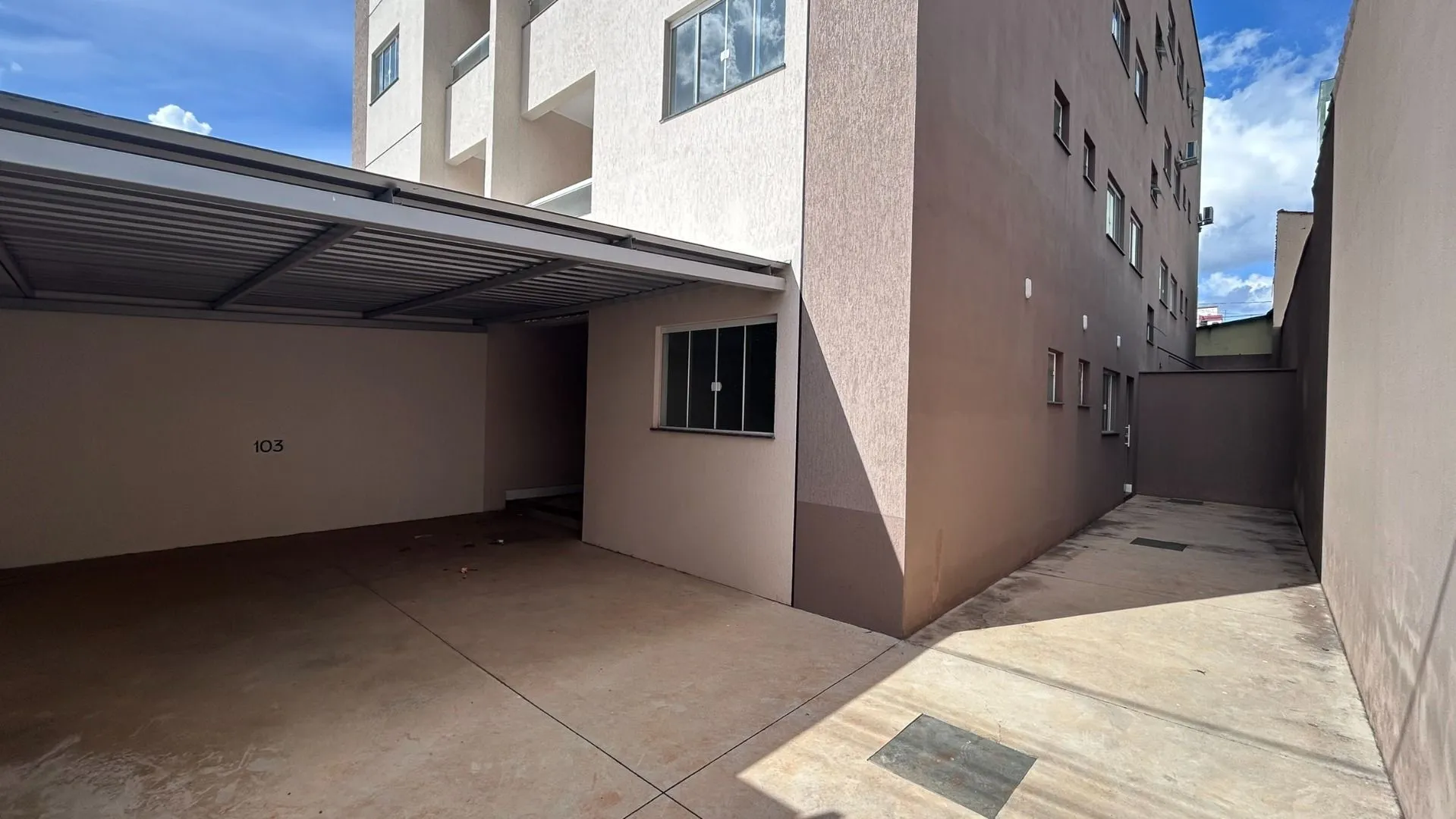Imagem Apartamento Residencial à venda, Antônio Caixeta, Patos de Minas - AP0277.