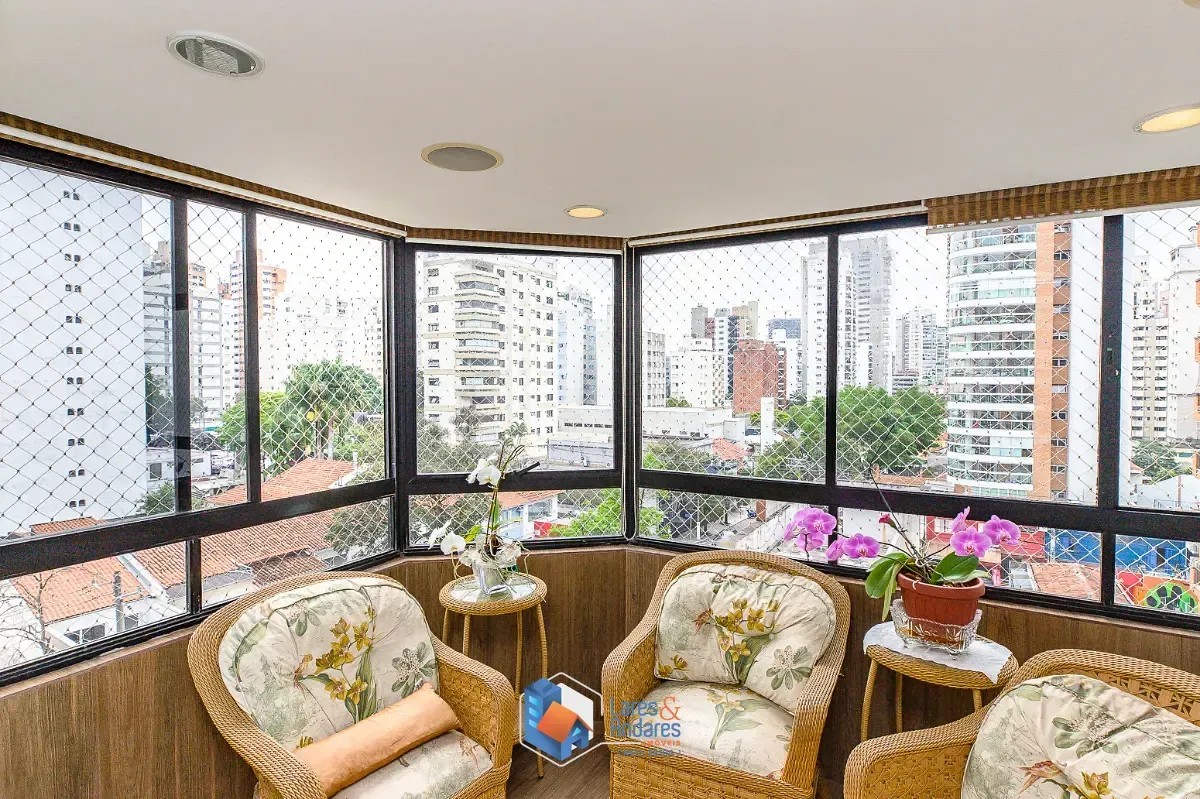 Imagem Apartamento para venda em Moema com 3 quartos, sendo 3 suítes, 202m²