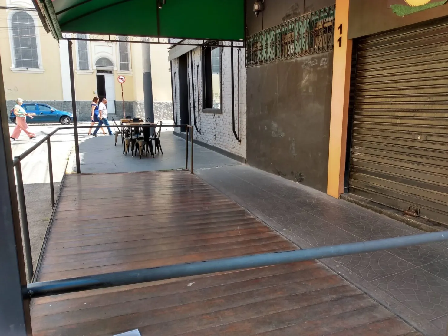 Imagem Comercial para Locação 1 Suite, 40M², Centro, Pindamonhangaba - SP | SALA COMERCIAL