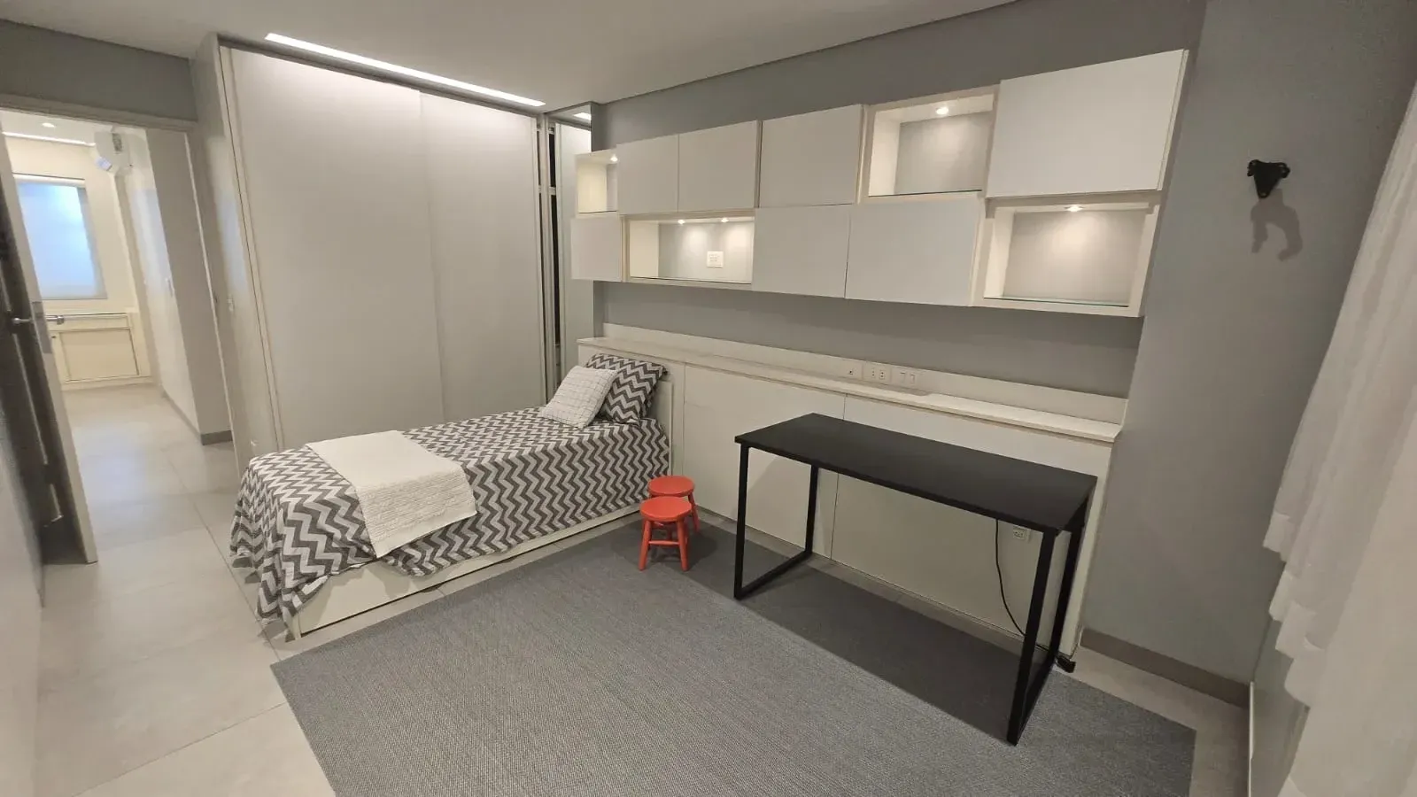 Imagem Apartamento com 3 Quartos para Alugar, 131 m² em Jardim Europa - São Paulo