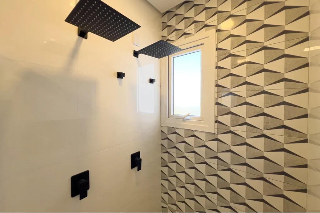 Imagem Casa de condomínio à venda em Xangri-Lá, Centro, com 4 quartos, 204m2
