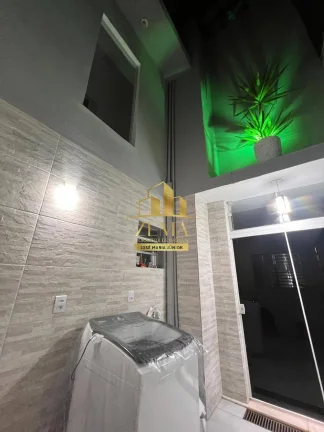 Imagem Casa com 02 dorms, 131m2, Lareira, Piscina, Elevador, 03 vagas