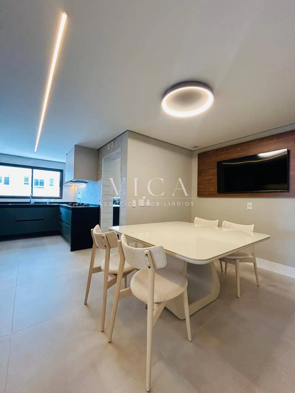 Imagem Apartamento mobiliado com 287 m² a venda por R$ 4.490.000 Alphaville/SP