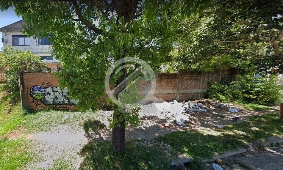 Imagem Terreno grande no bairro Medianeira, Zona Centro Sul de Porto Alegre. Trata-se de uma área com 2.13...