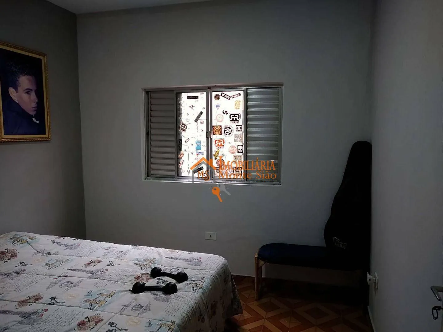 Imagem Sobrado com 4 dormitórios à venda, 300 m² por R$ 650.000,00 - Cocaia - Guarulhos/SP