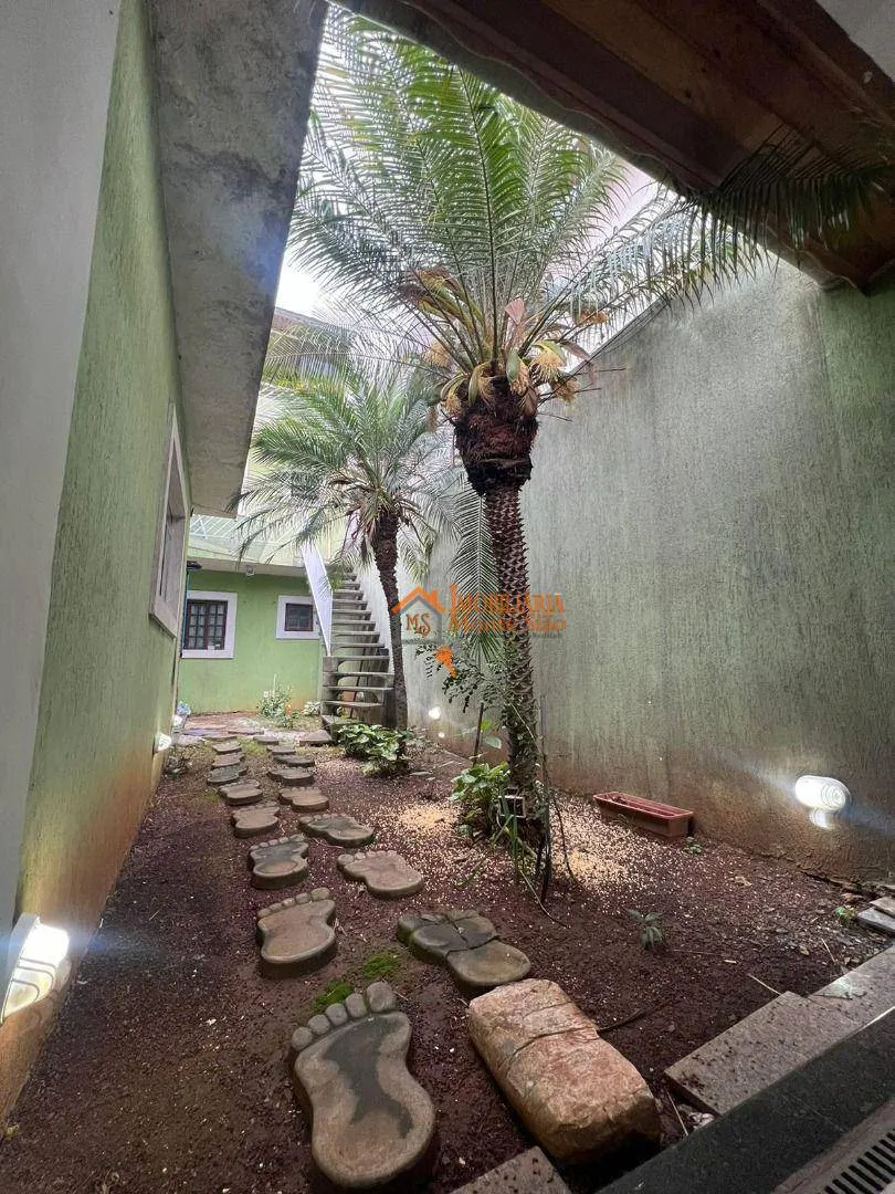 Imagem Casa com 4 dormitórios à venda, 240 m² por R$ 899.000,00 - Jardim Bela Vista - Guarulhos/SP