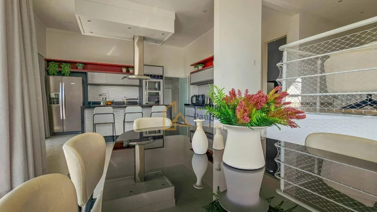 Imagem Casa com 4 dormitórios à venda - Jardim Nova Cachoeira - Cachoeira Paulista/SP