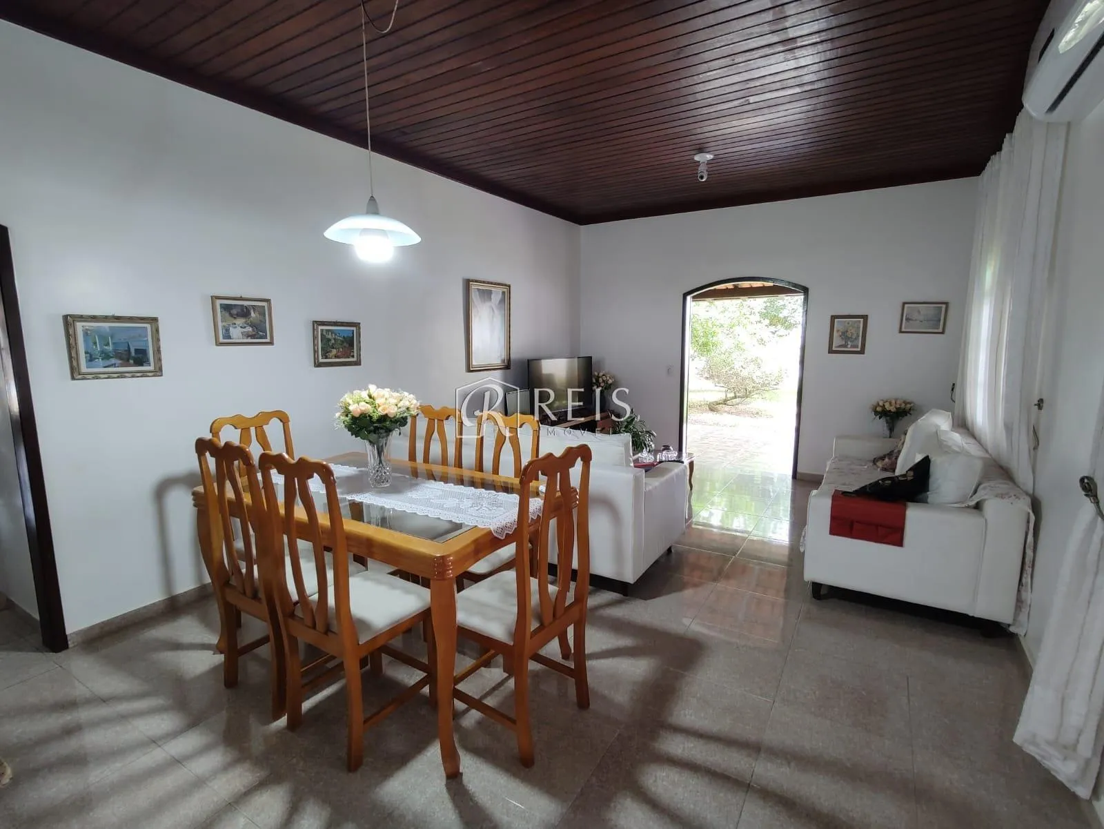 Imagem Casa para Venda em Rio das Ostras, Costazul, 5 dormitórios, 1 suíte, 3 banheiros, 4 vagas