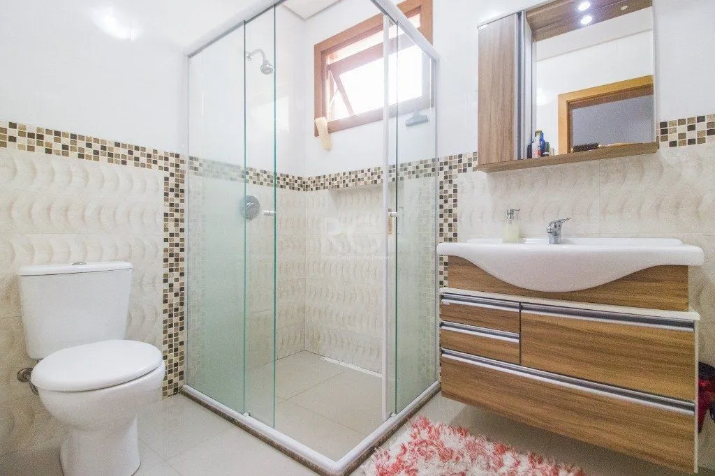 Imagem Casa para Venda - 380.83m², 5 dormitórios, sendo 1 suites, 2 vagas - Glória