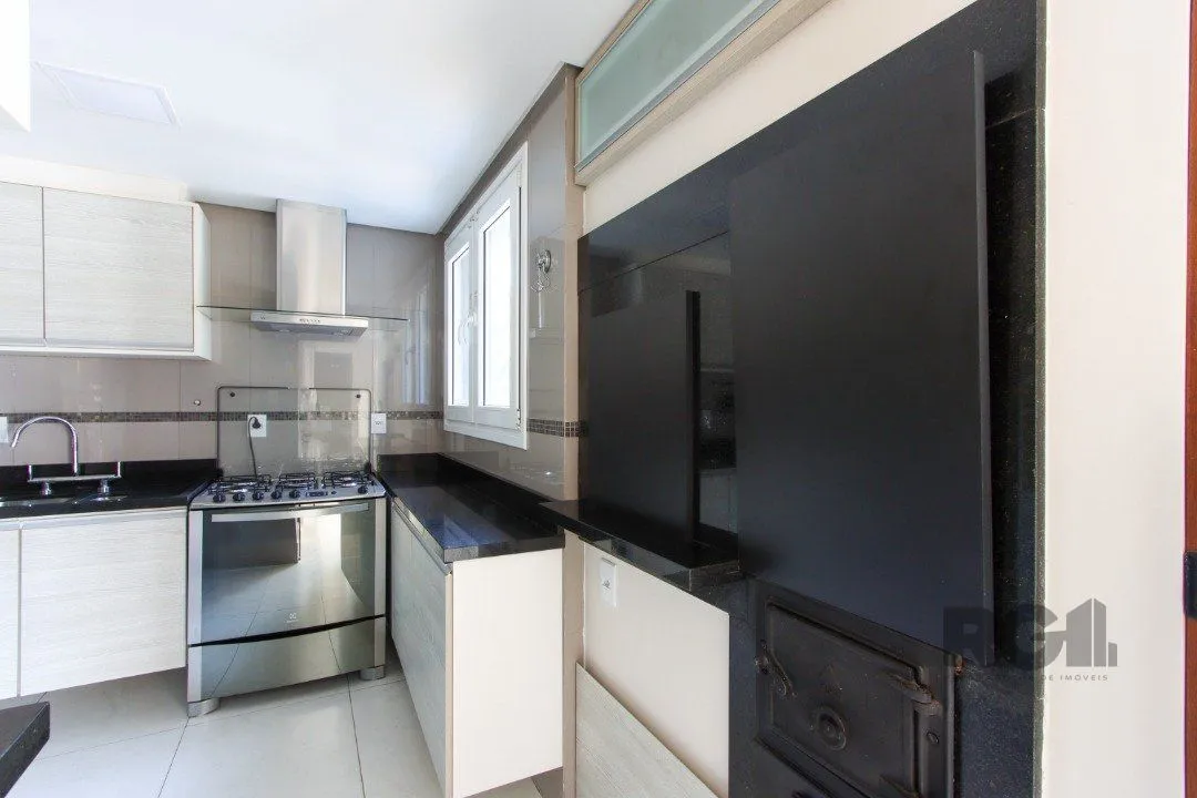 Imagem Casa Condominio para Venda - 233m², 3 dormitórios, sendo 1 suites, 2 vagas - Vila Assunção