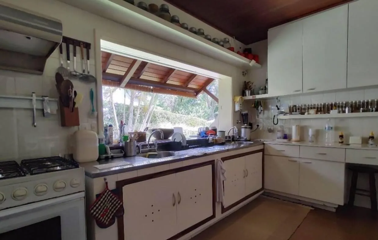 Imagem Casa em Condomínio para Venda em Petrópolis / RJ no bairro Nogueira