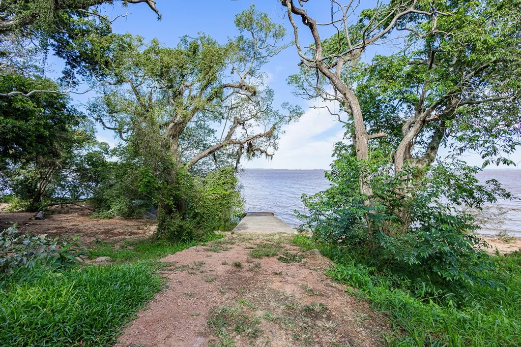 Imagem Casa em Belém Novo