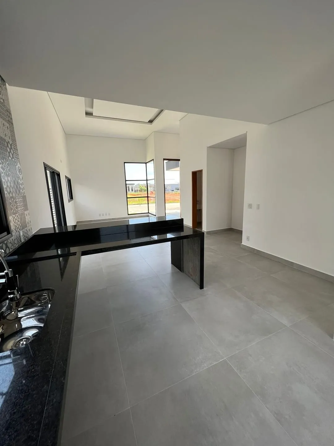Imagem Casa à venda 3 Quartos, 1 Suite, 2 Vagas, 300M², Bairro do Grama, Caçapava - SP | Condomínio Terras do Vale