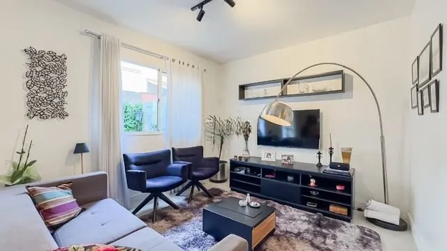 Imagem Casa em condomínio com 4 quartos suíte master e amplo patio , Bairro Ecoville
