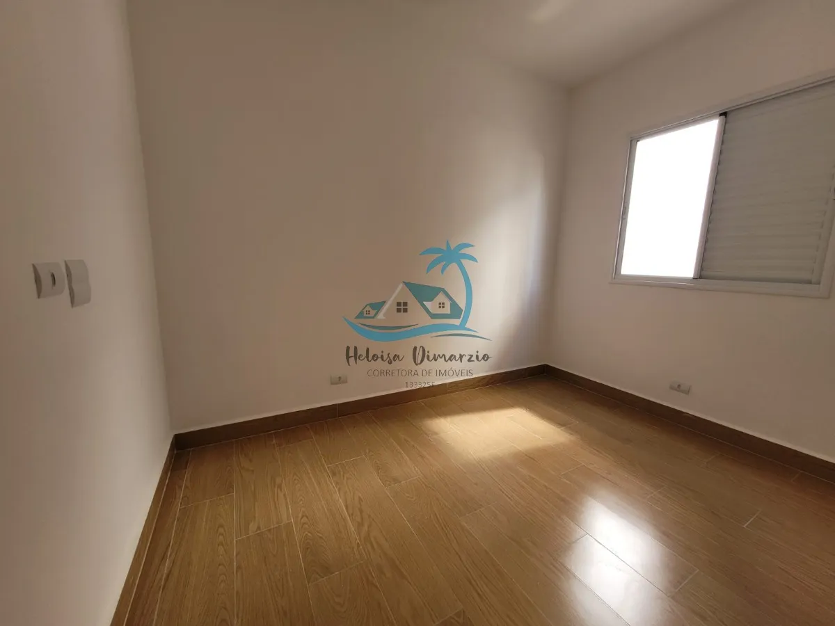 Imagem Excelente apartamento novo à 250 metros da orla do Itaguá em Ubatuba