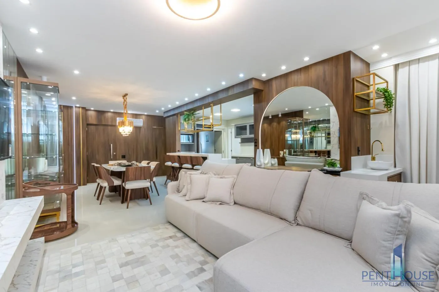 Imagem Apartamento Zona Central para Venda em Balneário Camboriú, CENTRO, 3 dormitórios, 3 suítes, 4 banheiros, 2 vagas