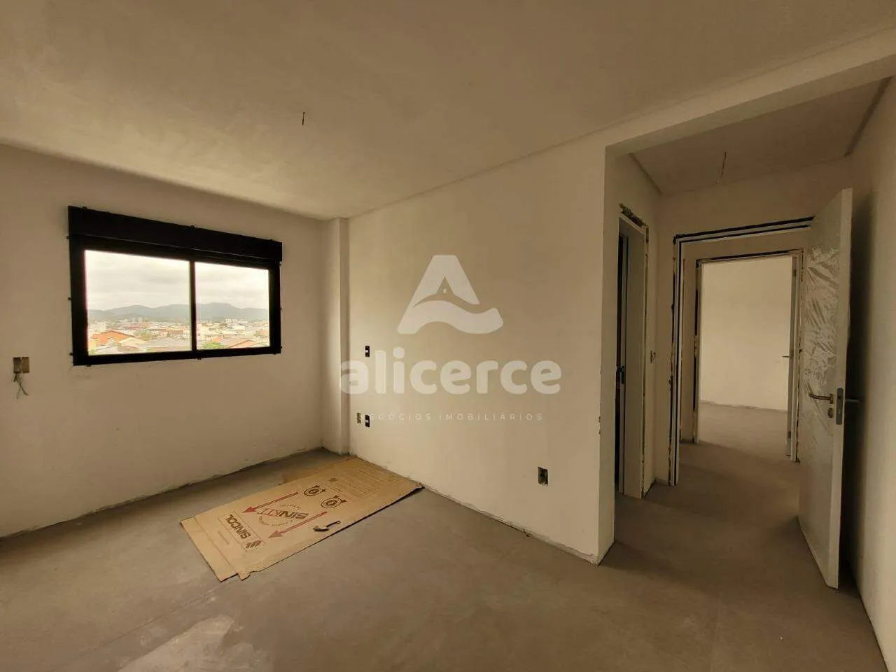 Imagem Apartamento à venda com 2 quartos 1 suíte, 75,67m² em Jardim Eldorado Palhoça