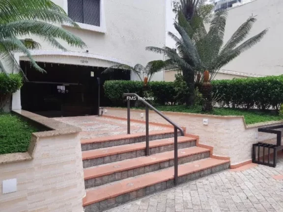 Imagem Apartamento à venda em Moema, com 3 quartos sendo 1 suíte, 3 banheiros, 1 vaga.