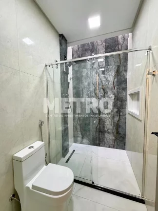 Imagem Casa para Locação no Alphaville mobiliado com 3 suítes, piscina, PETROLINA- PE