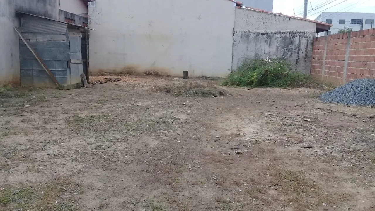 Imagem Terreno à venda 185M², Bom Jardim I, Guaratinguetá - SP