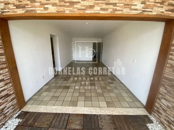 Imagem Apartamento à Venda em Candeias - Localização Privilegiada e Melhor Preço da Região!