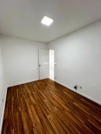 Imagem Cobertura em Interlagos, São Paulo-SP: 2 quartos, 2 banheiros, 2 vagas de garagem e 104,00 m² de área.