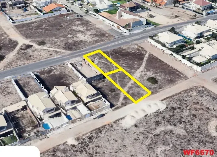 Foto do imóvel Terreno à Venda, 390 m² em Rua Oswaldo Araújo - Praia do Futuro I, Fortaleza - CE