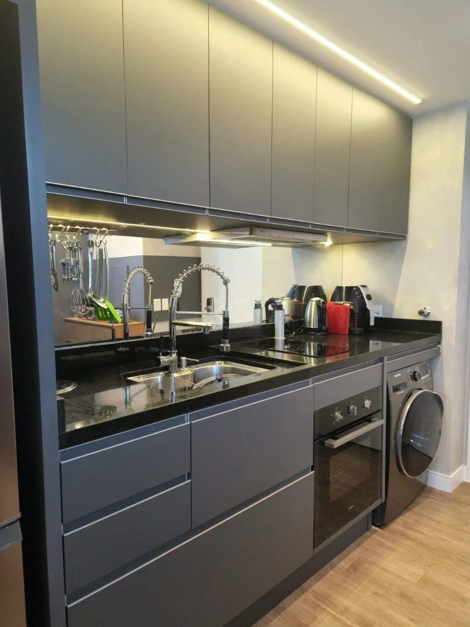 Imagem Apartamento para Venda - 40m², 1 dormitório, 1 vaga - Chácara das Pedras