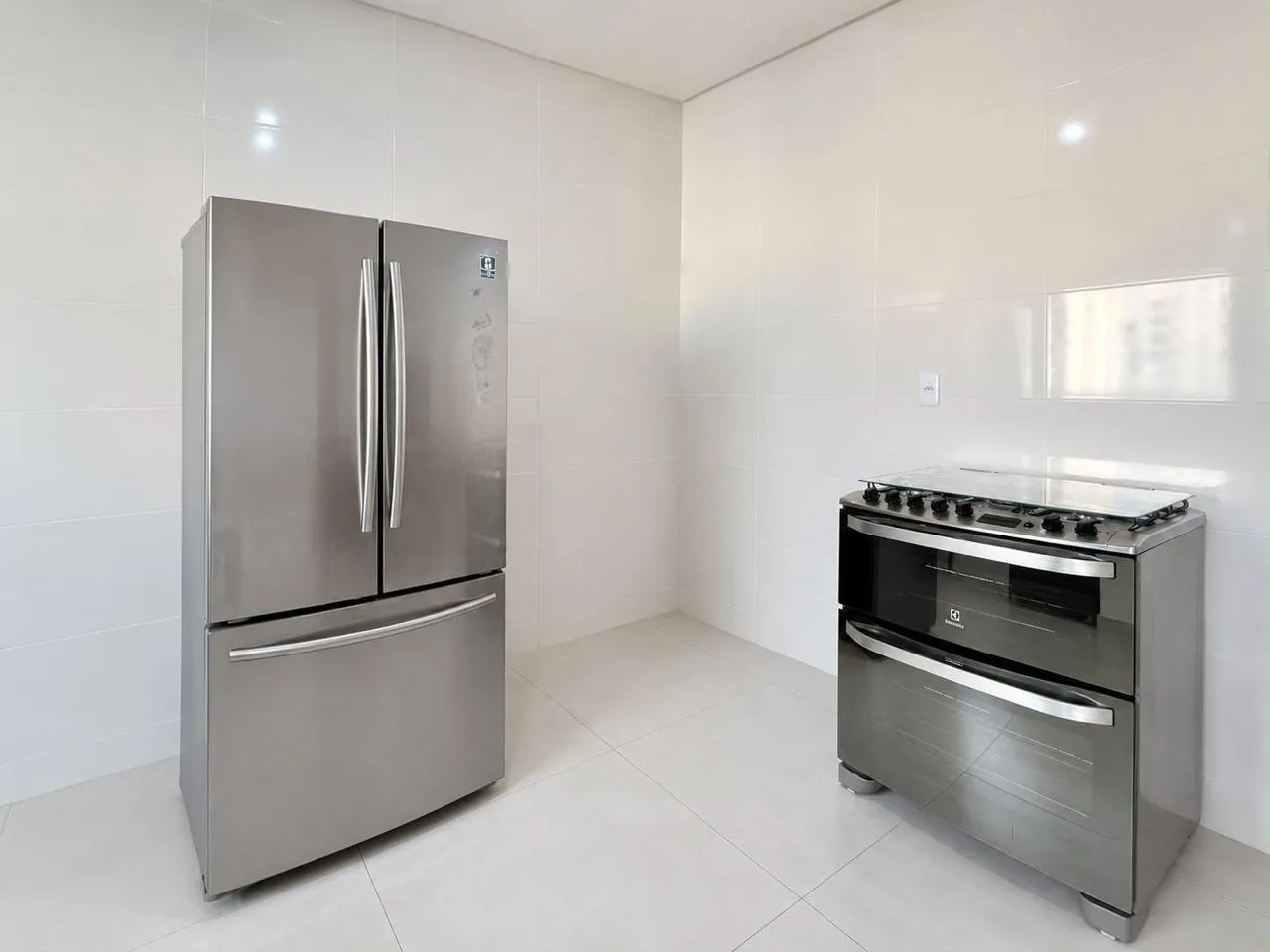 Imagem Apartamento à venda em Itapema, Meia Praia, com 3 quartos, 136m2