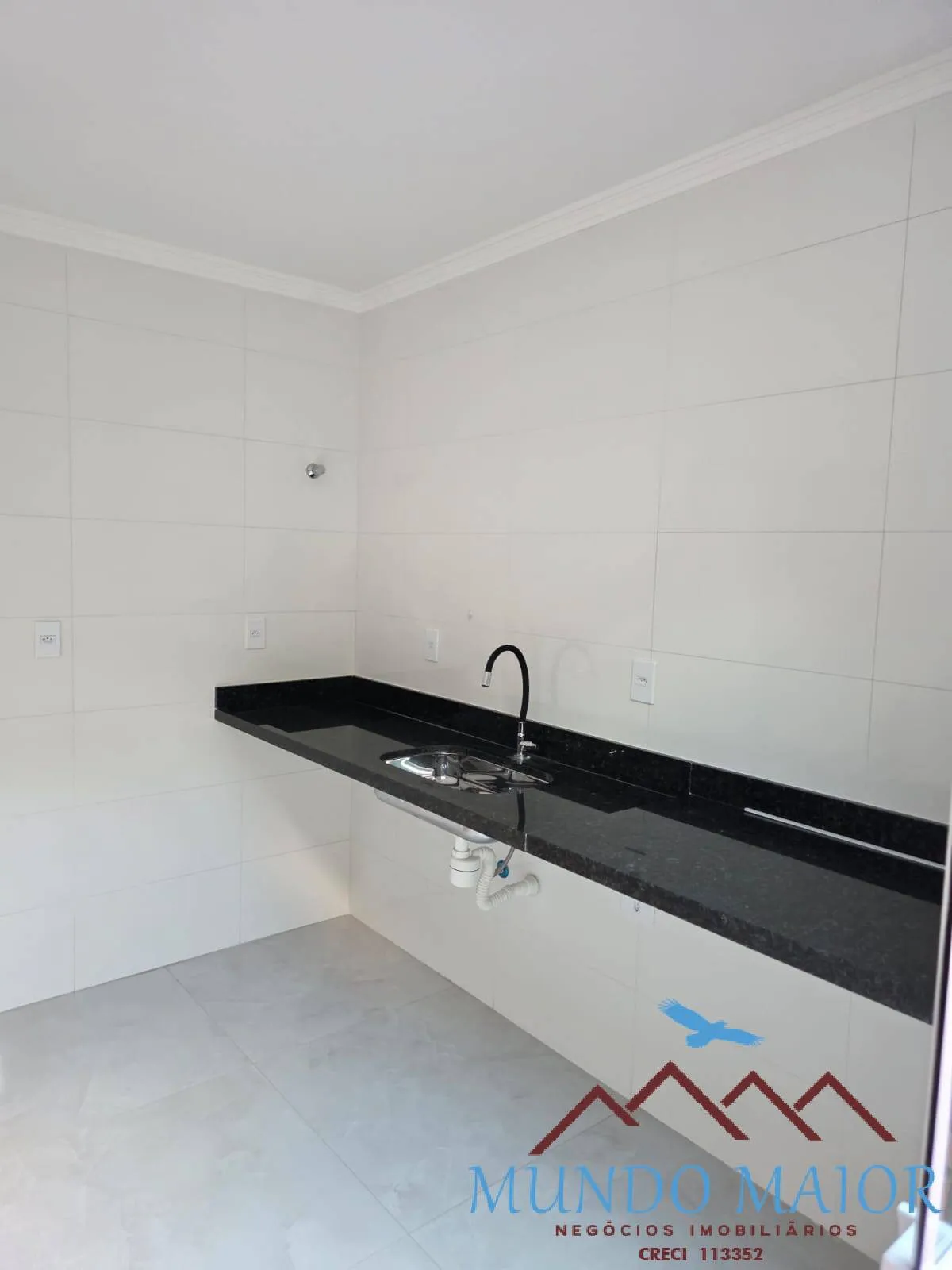 Imagem Sobrado 3 dorms-novo na Zona Norte com 3 vagas e quintal com churrasqueira
