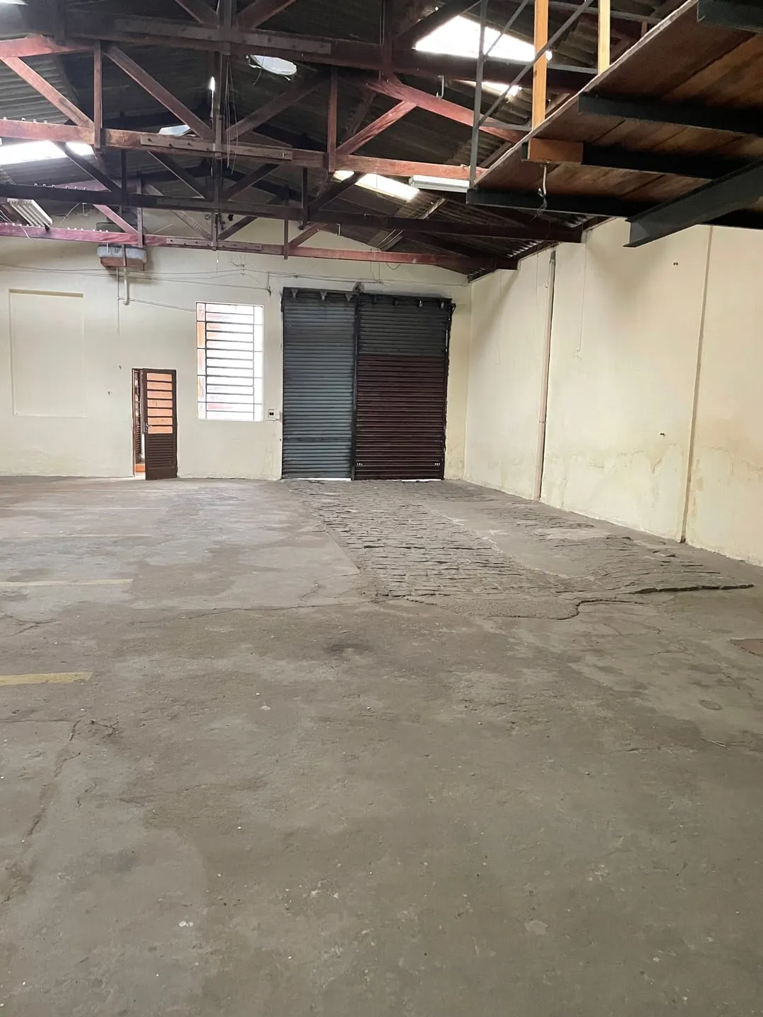 Foto do imóvel Comercial para Locação 550M², São Benedito, Pindamonhangaba - SP