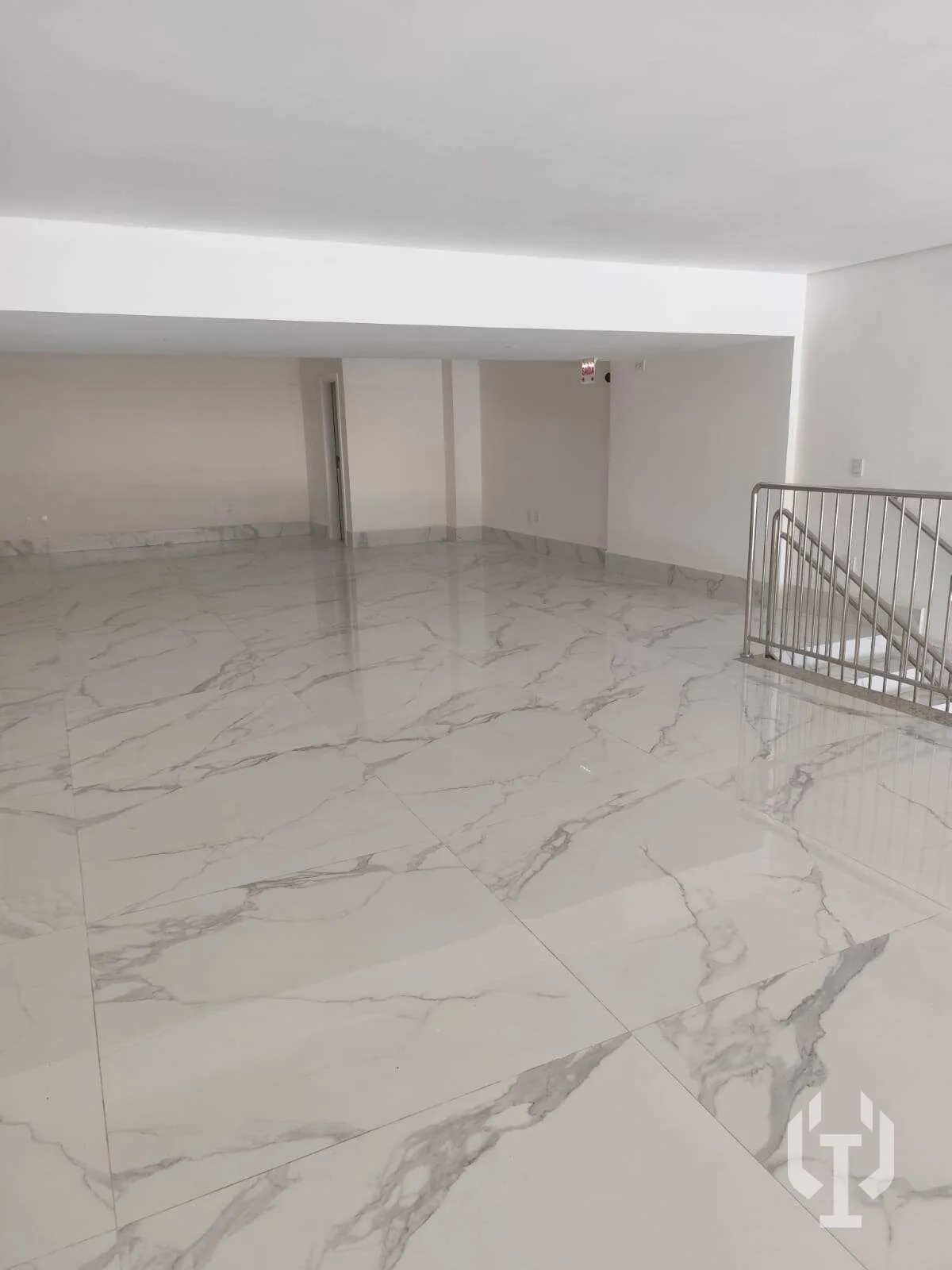 Imagem Sala comercial para alugar, no La rocca -Dallo em Itapema, Centro, 290m2