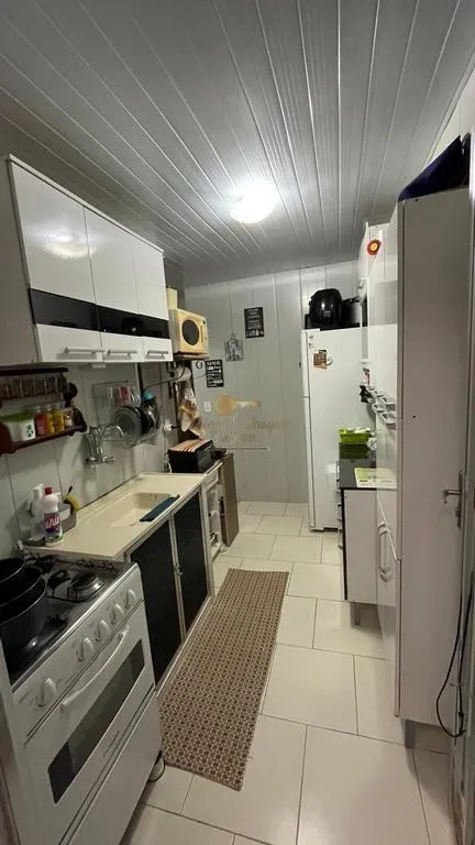 Imagem Casa em Condomínio para Venda em Teresópolis / RJ no bairro Granja Florestal