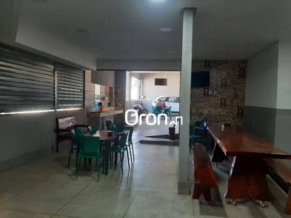 Imagem Sobrado à venda, 340 m² por R$ 430.000,00 - Jardim Tiradentes - Aparecida de Goiânia/GO