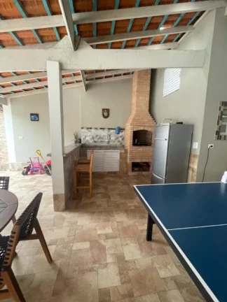Imagem Excelente casa no Jardim real com 3 dormitórios 2 vagas!!!