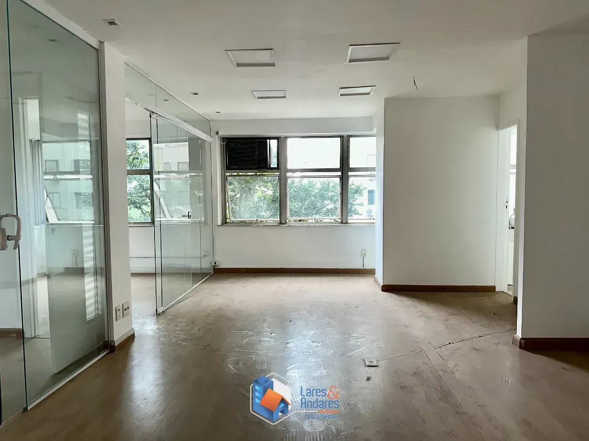 Imagem Conjunto comercial para venda em Jardim Paulista, 58m²