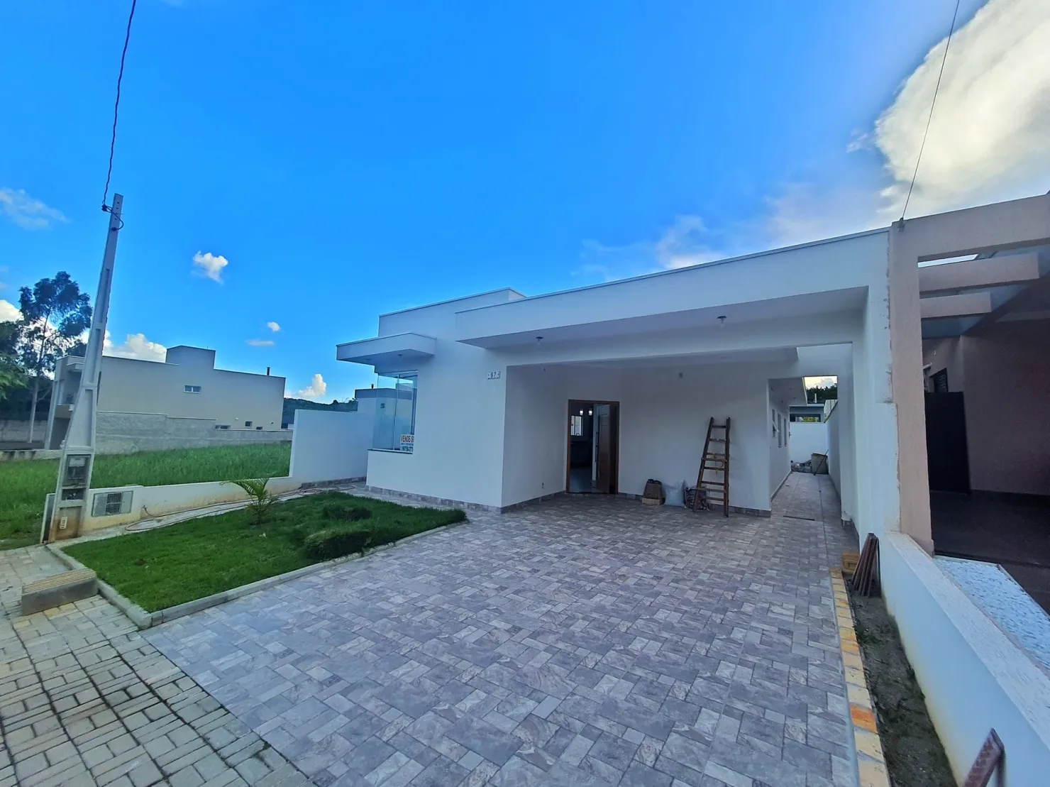 Foto do imóvel Casa à venda 3 Quartos, 1 Suite, 3 Vagas, 275M², Chácaras Cataguá, Taubaté - SP | Catagua Way