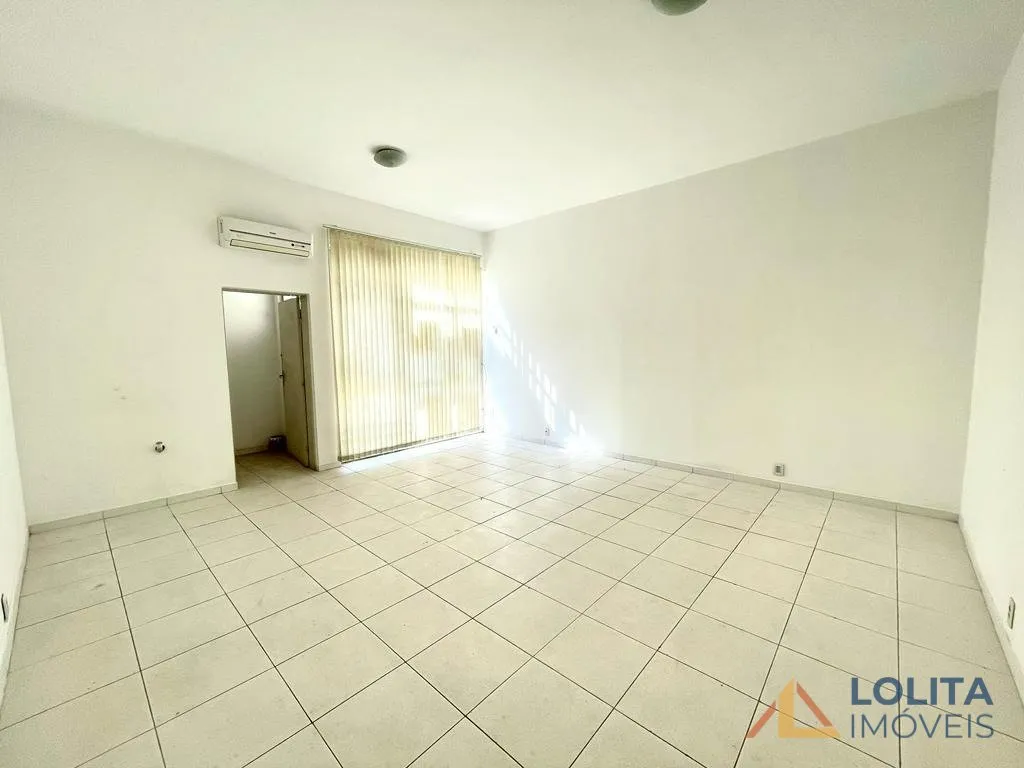 Imagem Sala Comercial de 33 m² à Venda no Centro de Florianópolis/SC:
