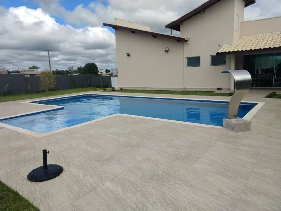 Imagem Magnifica casa a venda no condomínio Ninho Verde I Eco Residence