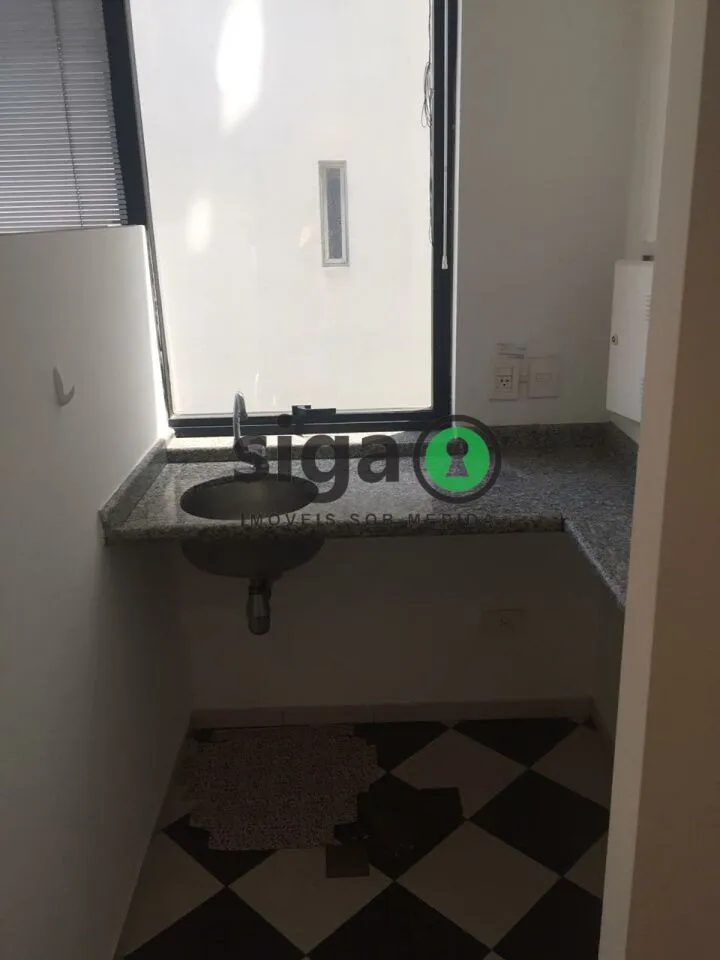 Imagem Conjunto Comercial à Venda Excelente Oportunidade para Investimento ou Instalação da Sua Empresa