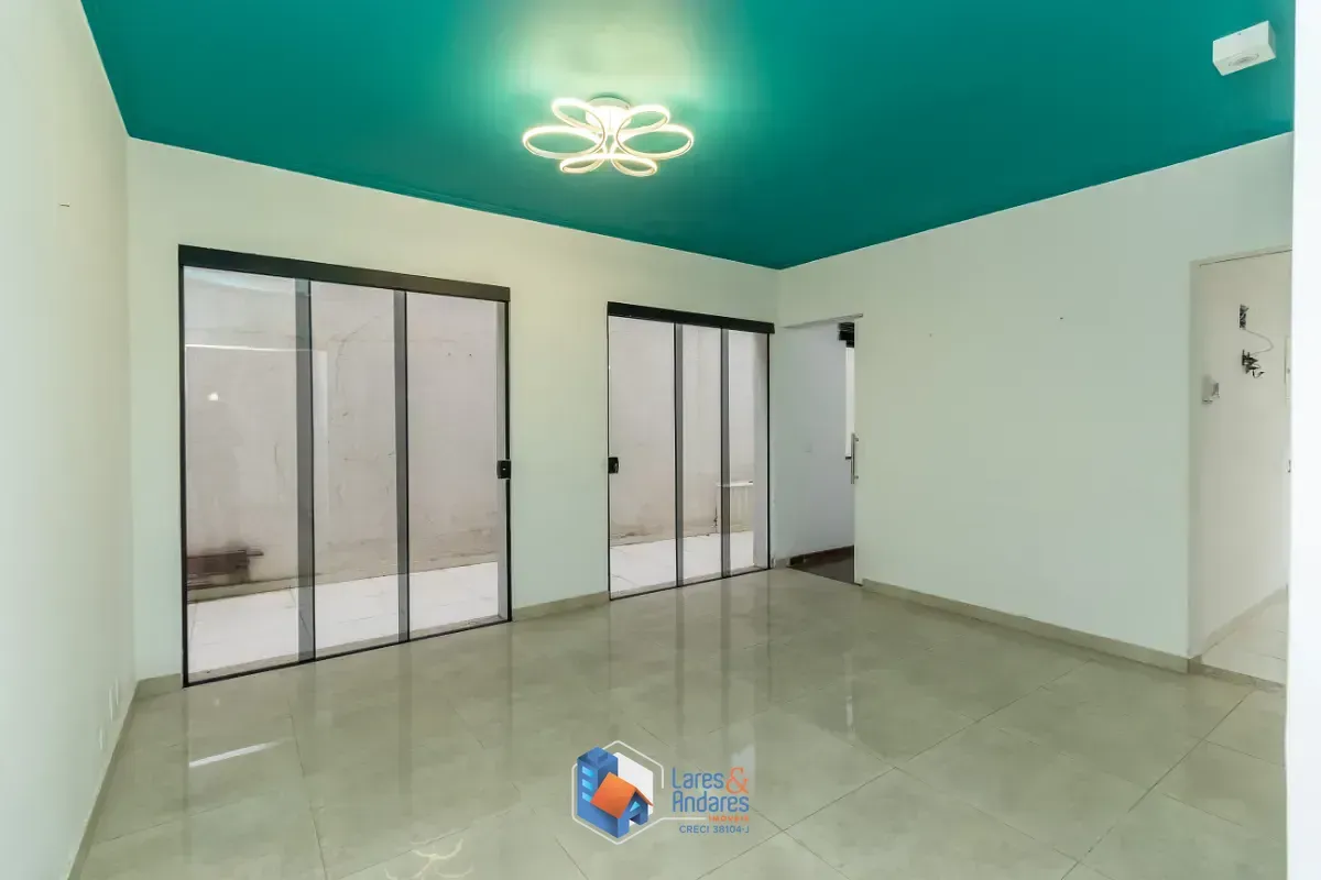 Imagem Casa para venda em Indianópolis com 3 quartos, sendo 3 suítes, 345m²