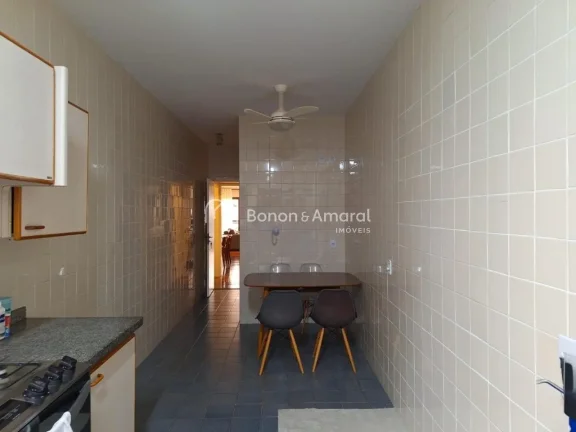 Imagem Localizado em um dos endereços mais nobres da cidade, este apartamento no Edifício Praia da Barra ...