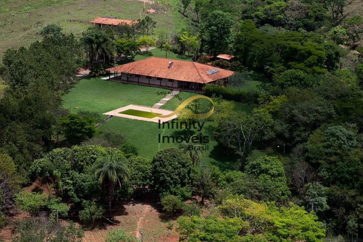 Sítio à venda no bairro Satélite - Juatuba/MG