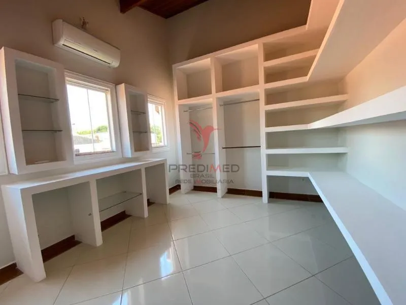 Imagem Casa 4 dormitórios 3 suítes 214m² Vila Paraiba Guaratingueta/SP