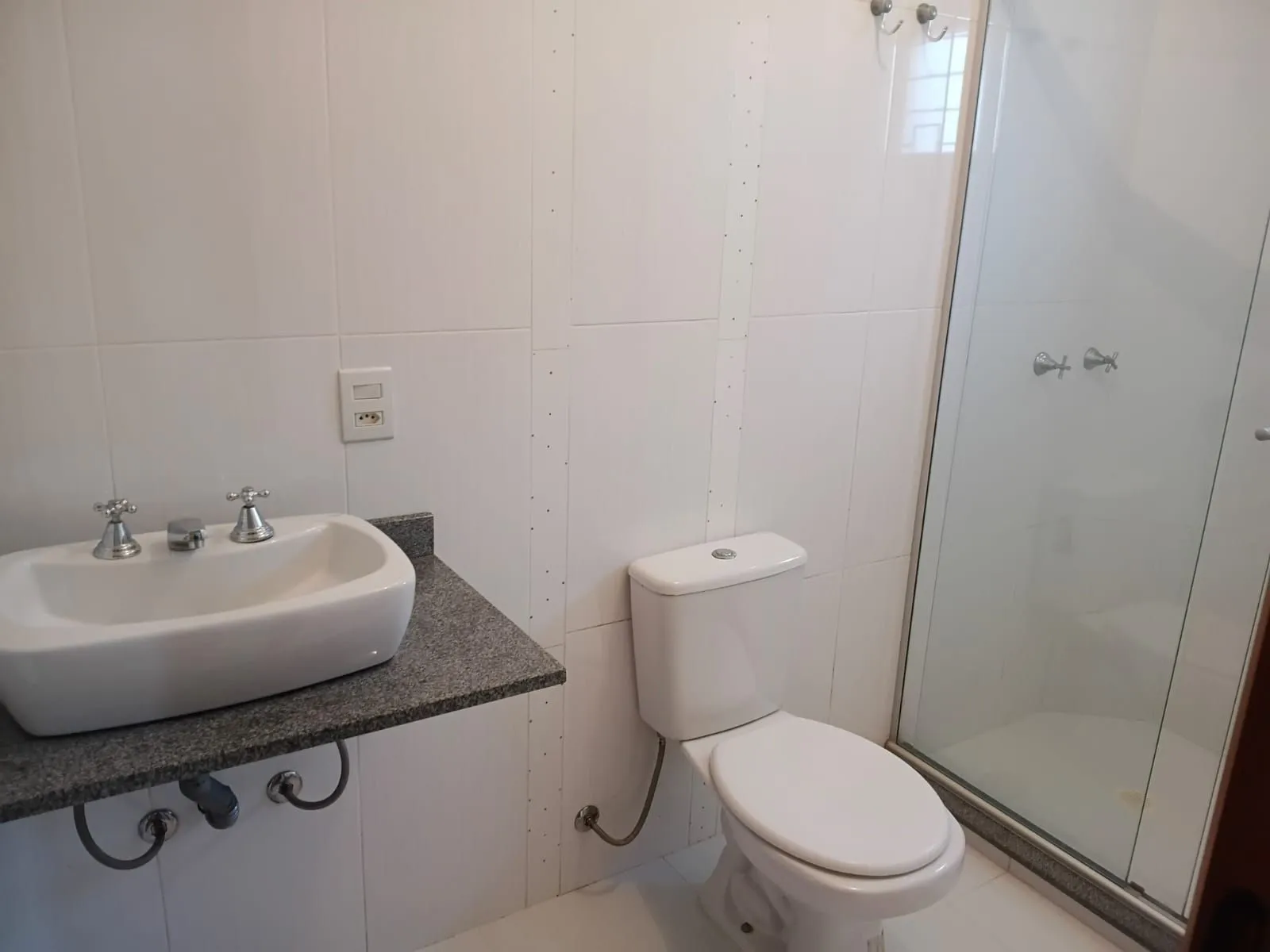 Imagem Casa de condomínio com 3 dormitórios no bairro Ipanema